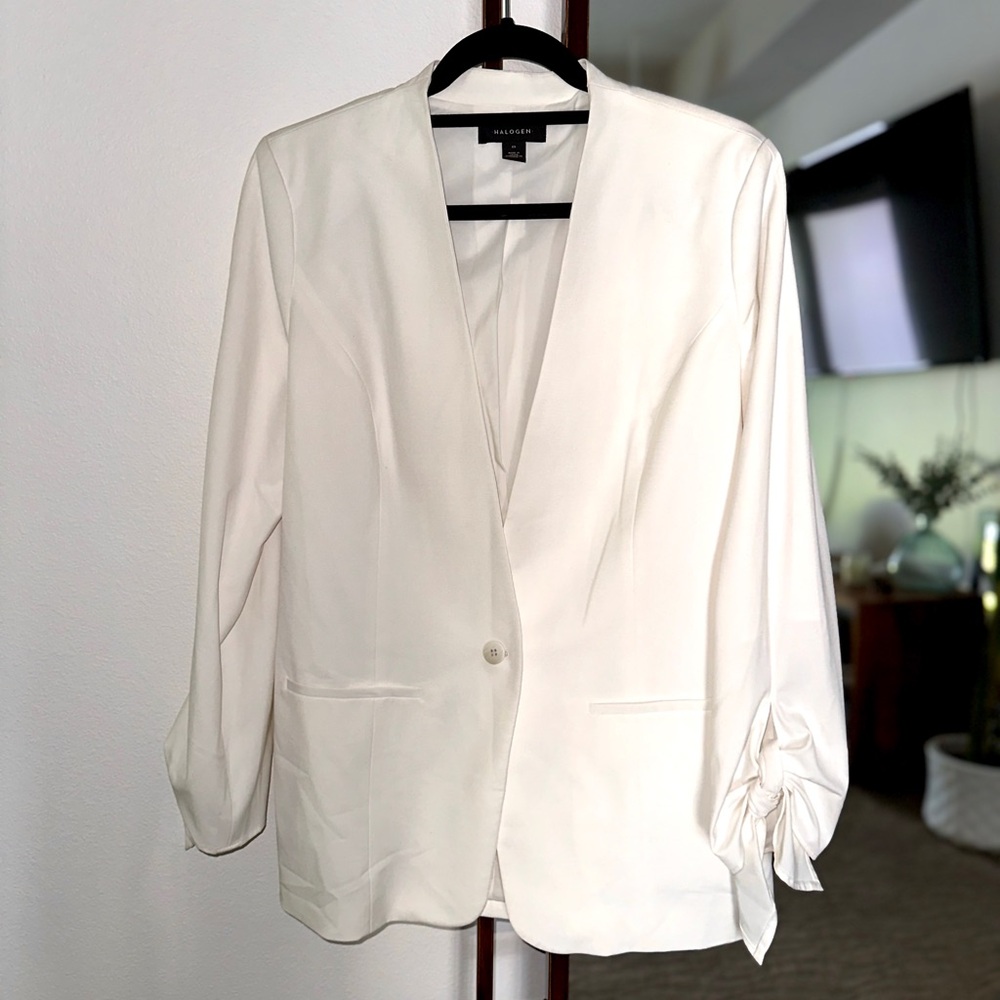 Halogen M Creamy White Blazer with Bow Detail